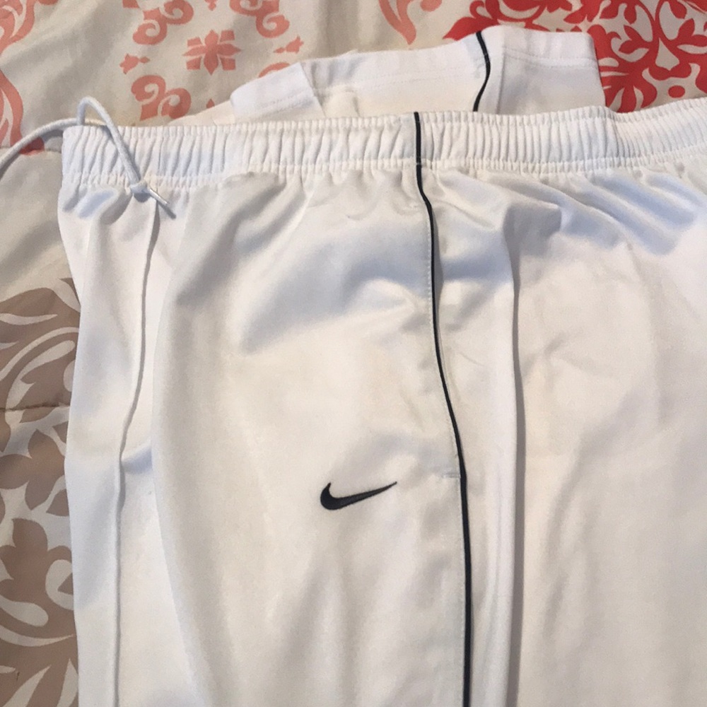 NIke XXL White Polyester Sweat/ Walking Pants.